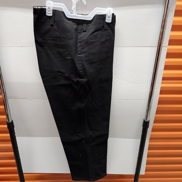 Ben Davis - Picture 5 of 6